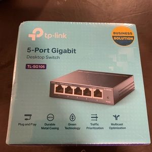 Tp-link 5 port Gigabit brand new in box